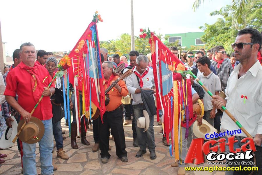 Entrega da Folia do Divino Esp�rito Santo