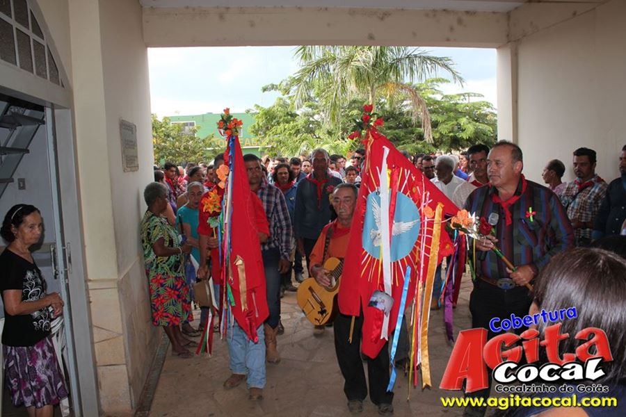 Entrega da Folia do Divino Esp�rito Santo