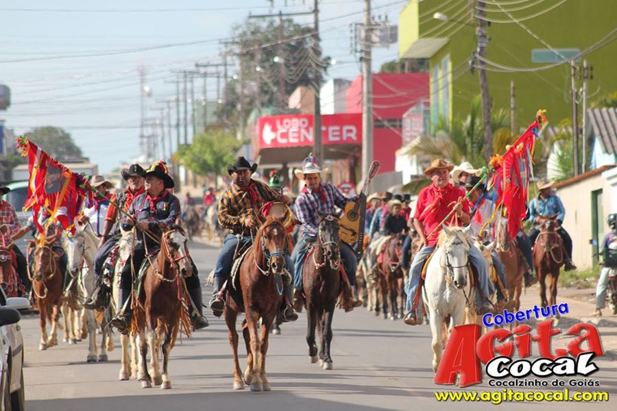 Entrega da Folia do Divino Esp�rito Santo