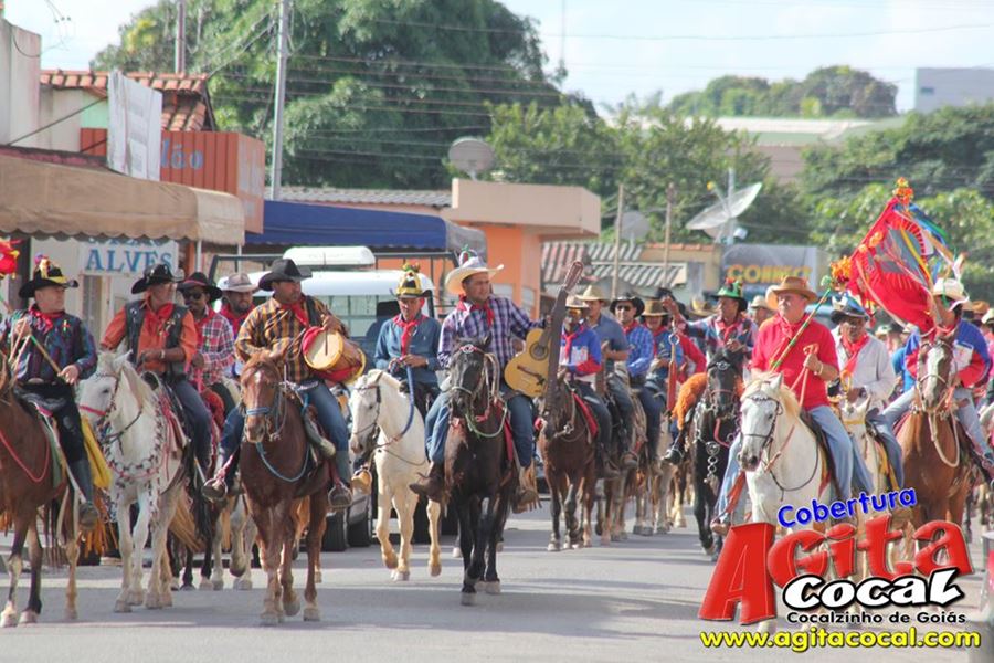 Entrega da Folia do Divino Esp�rito Santo