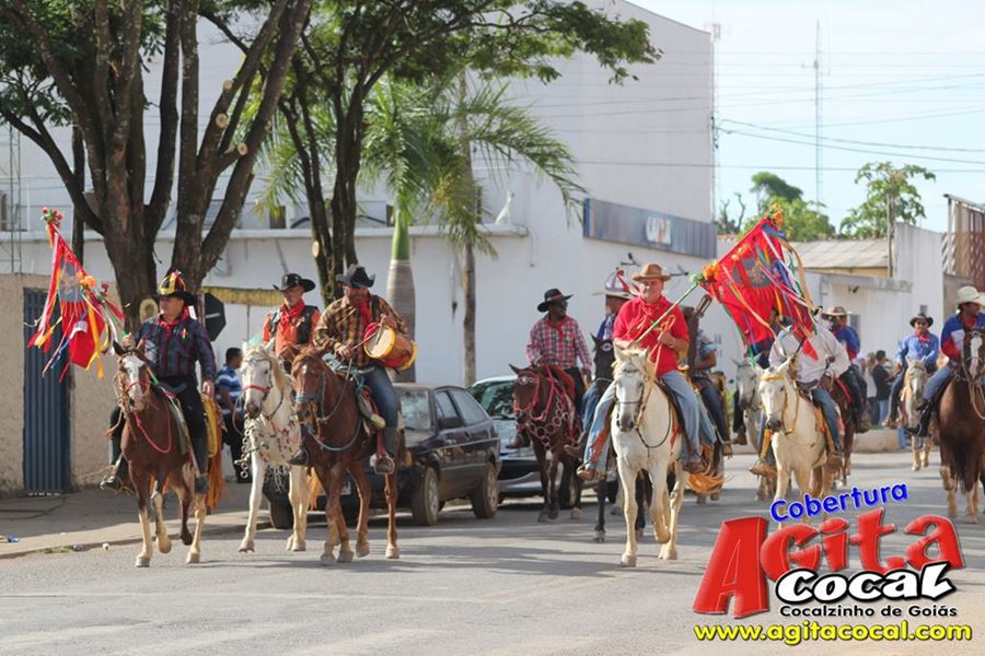 Entrega da Folia do Divino Esp�rito Santo