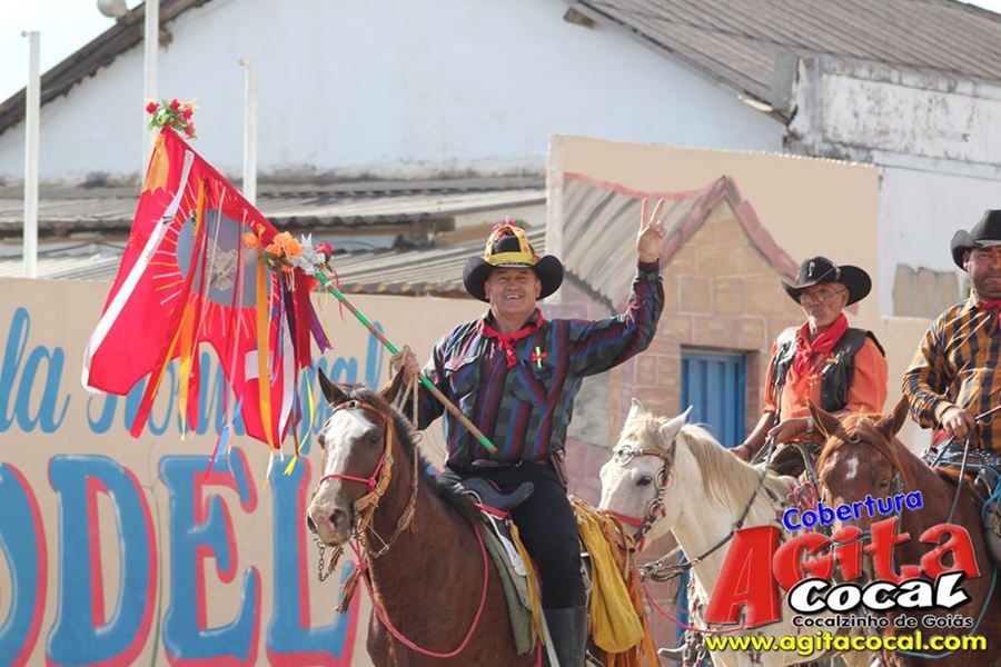 Entrega da Folia do Divino Esp�rito Santo