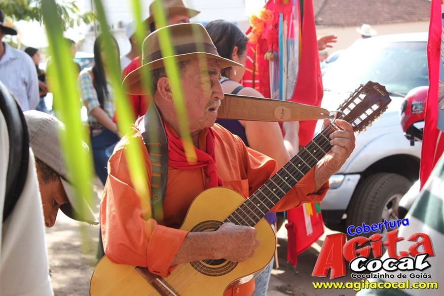 Entrega da Folia do Divino Esp�rito Santo