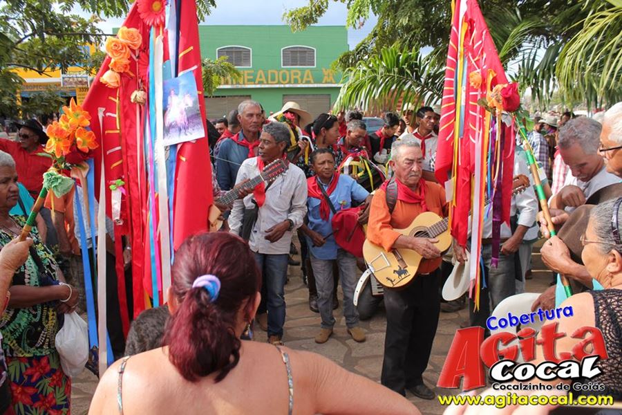 Entrega da Folia do Divino Esp�rito Santo