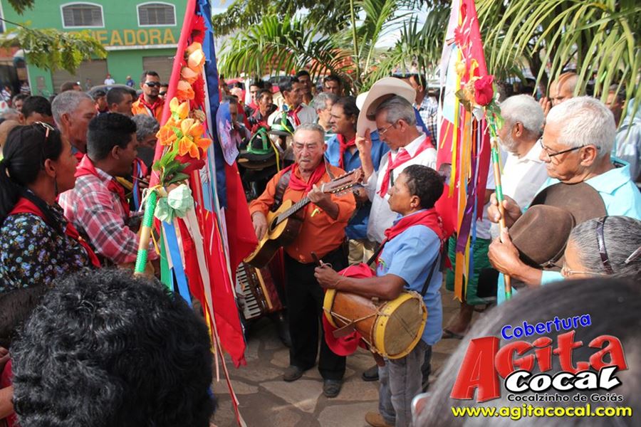 Entrega da Folia do Divino Esp�rito Santo