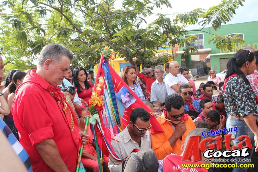 Entrega da Folia do Divino Esp�rito Santo