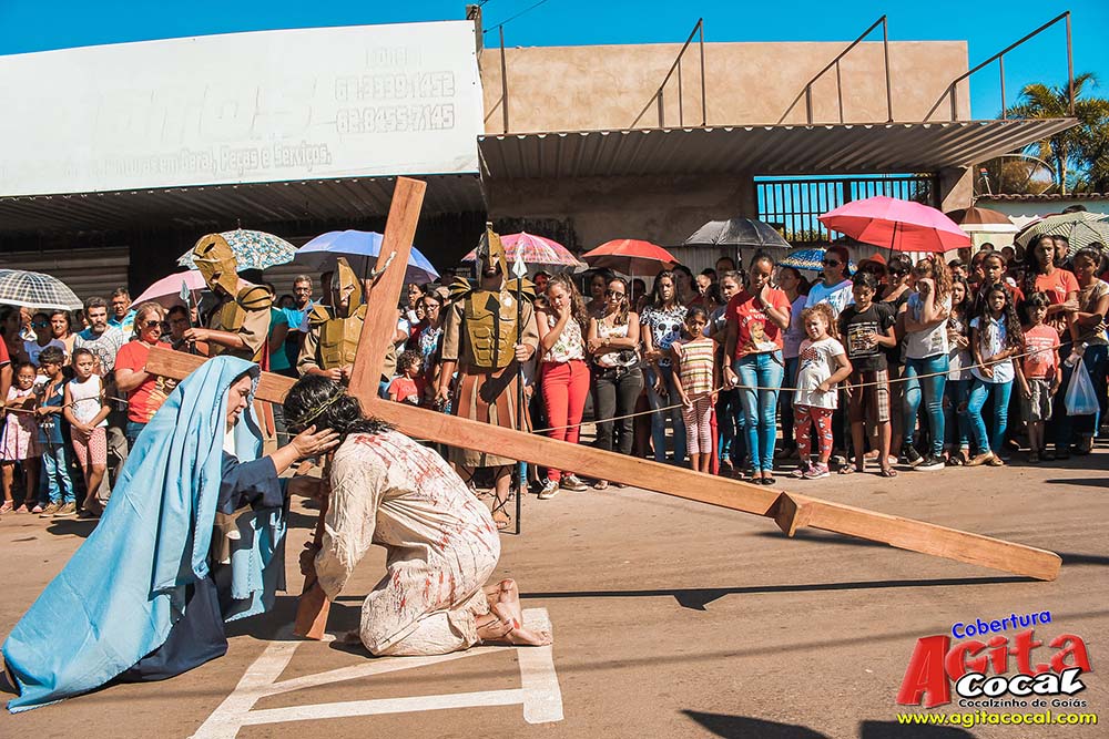 Via Sacra pelas ruas de Cocalzinho