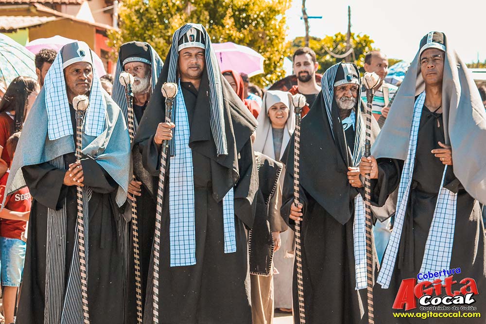 Via Sacra pelas ruas de Cocalzinho