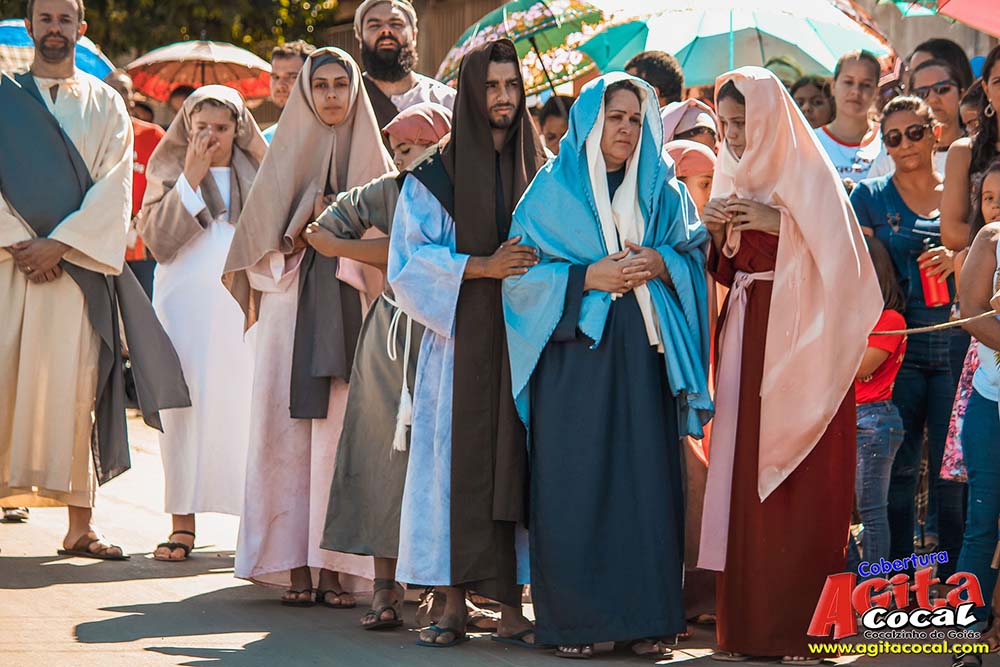 Via Sacra pelas ruas de Cocalzinho