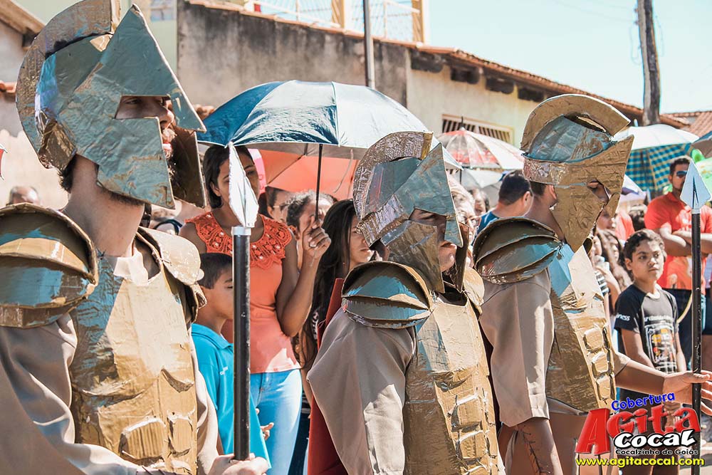 Via Sacra pelas ruas de Cocalzinho