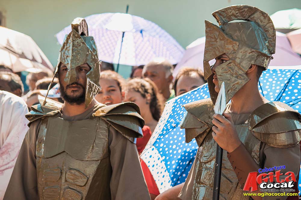 Via Sacra pelas ruas de Cocalzinho