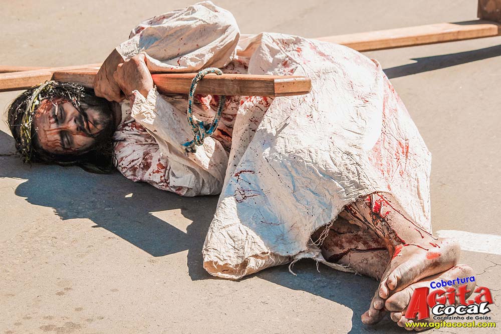 Via Sacra pelas ruas de Cocalzinho