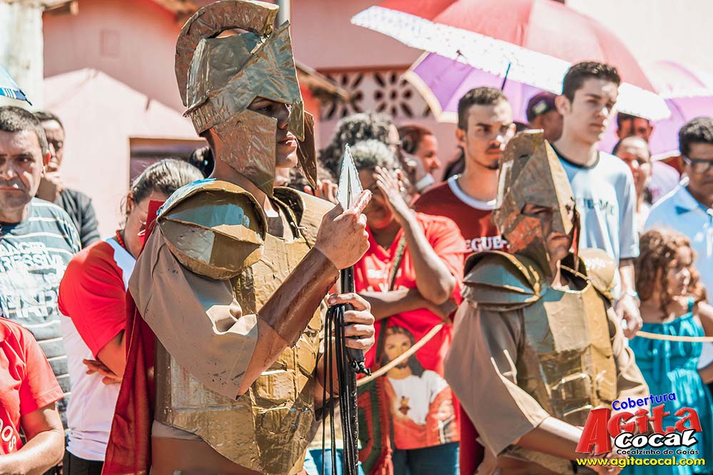 Via Sacra pelas ruas de Cocalzinho