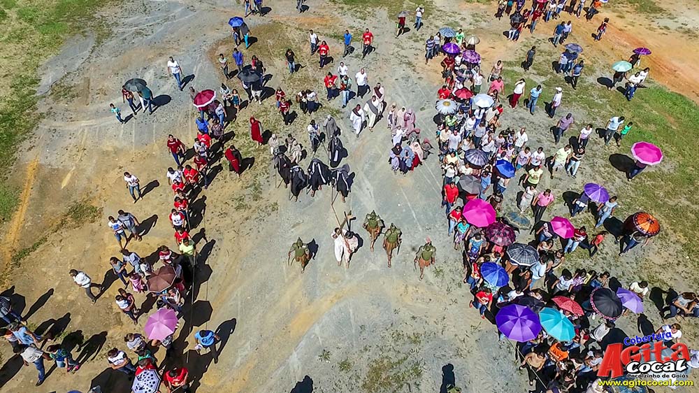 Via Sacra pelas ruas de Cocalzinho