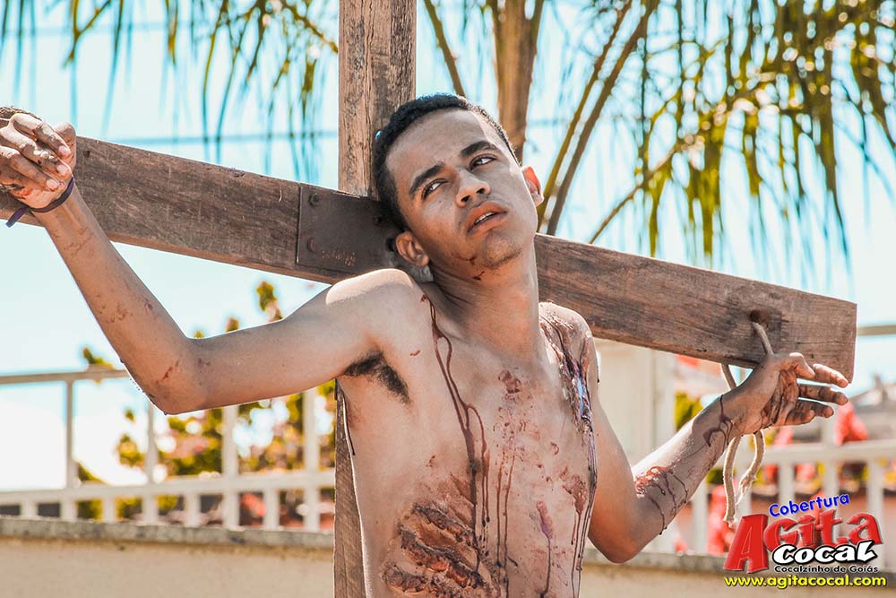 Via Sacra pelas ruas de Cocalzinho