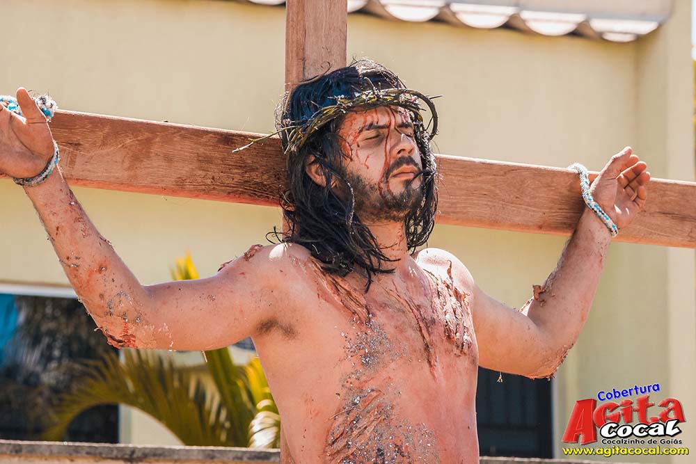 Via Sacra pelas ruas de Cocalzinho