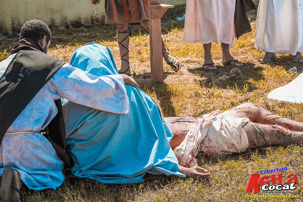 Via Sacra pelas ruas de Cocalzinho