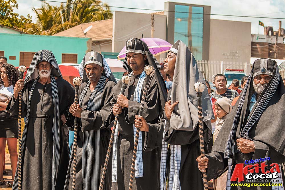 Via Sacra pelas ruas de Cocalzinho