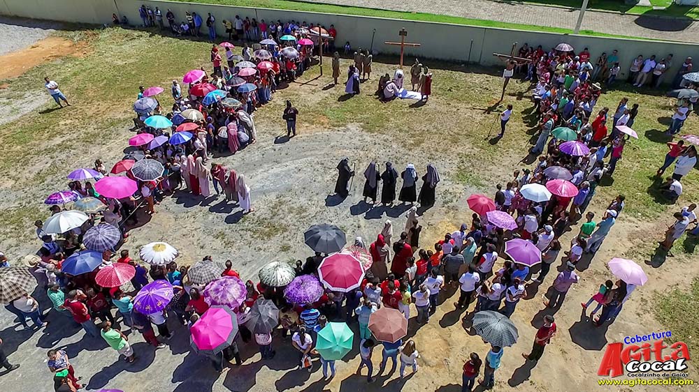Via Sacra pelas ruas de Cocalzinho