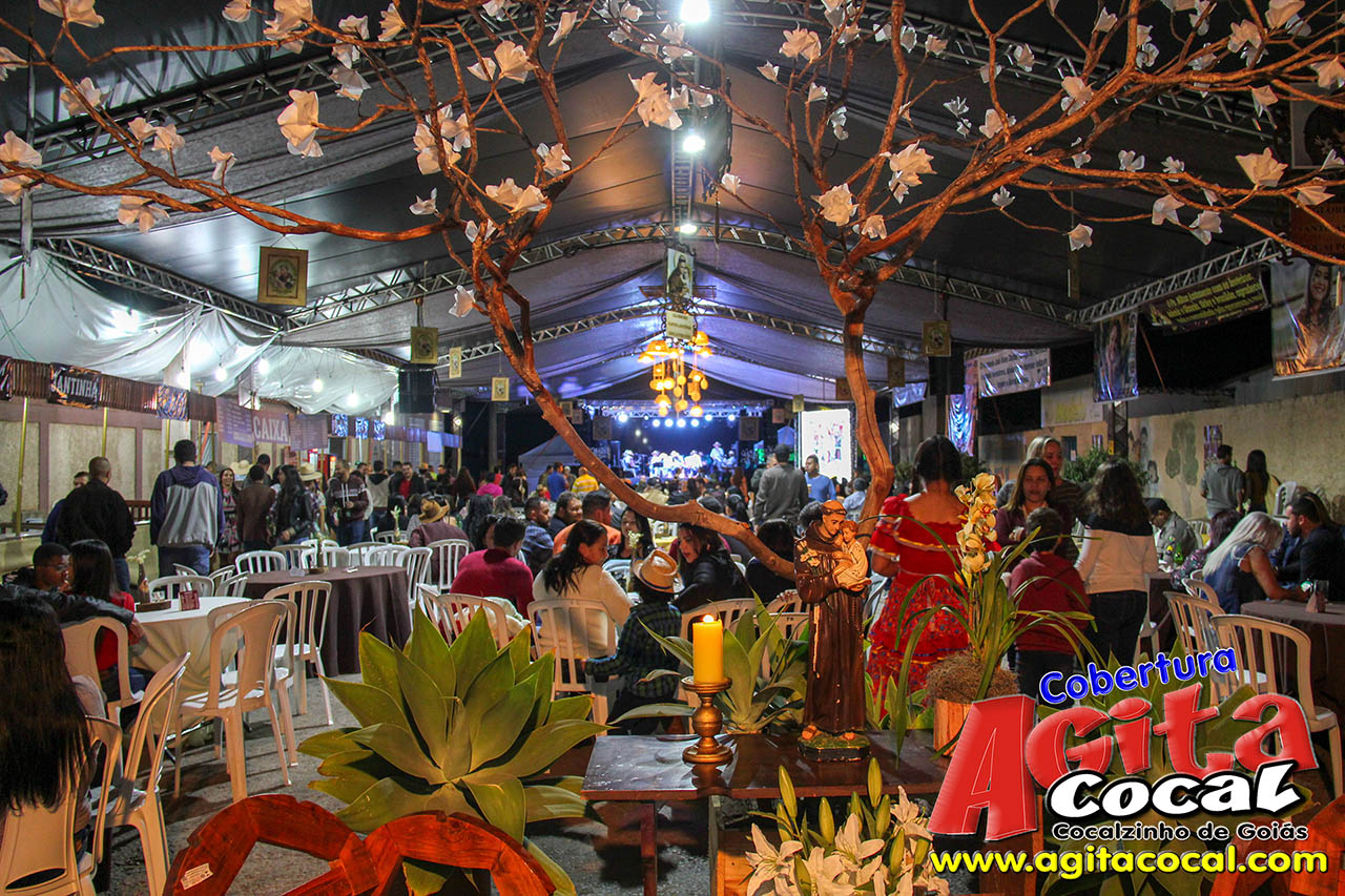 Orquestra de Violeiros - Festa em Louvor � Santo Ant�nio (6� Dia) - 2019