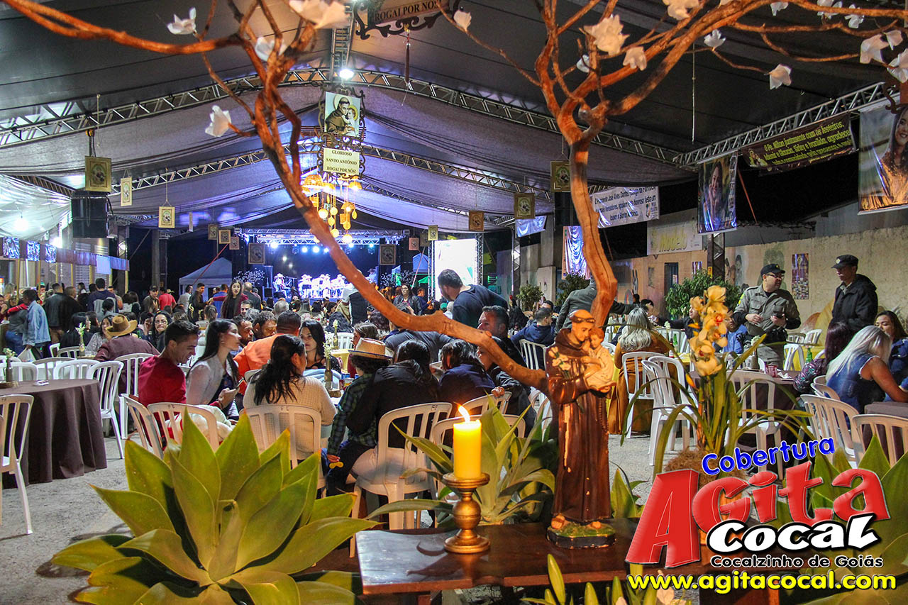 Orquestra de Violeiros - Festa em Louvor � Santo Ant�nio (6� Dia) - 2019