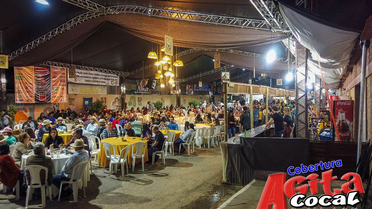 Orquestra de Violeiros - Festa em Louvor � Santo Ant�nio (6� Dia) - 2019