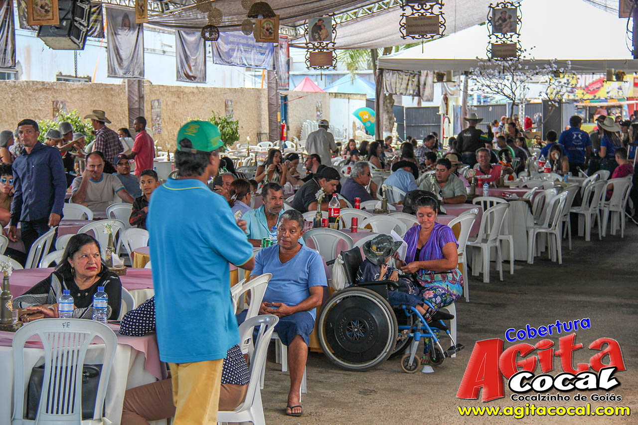 Almo�o e Leil�o de Animais - Festa de Santo Ant�nio (8� Dia)