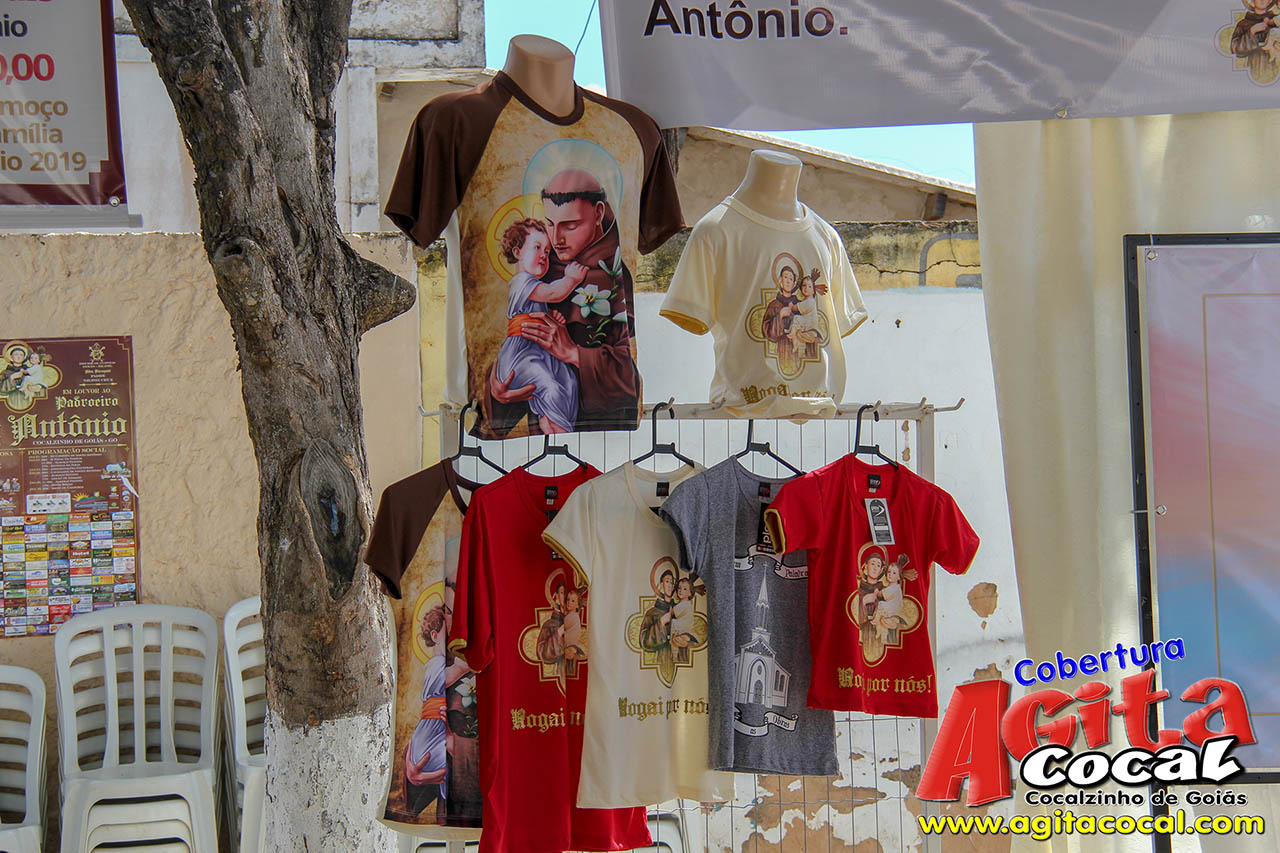 Almo�o e Leil�o de Animais - Festa de Santo Ant�nio (8� Dia)
